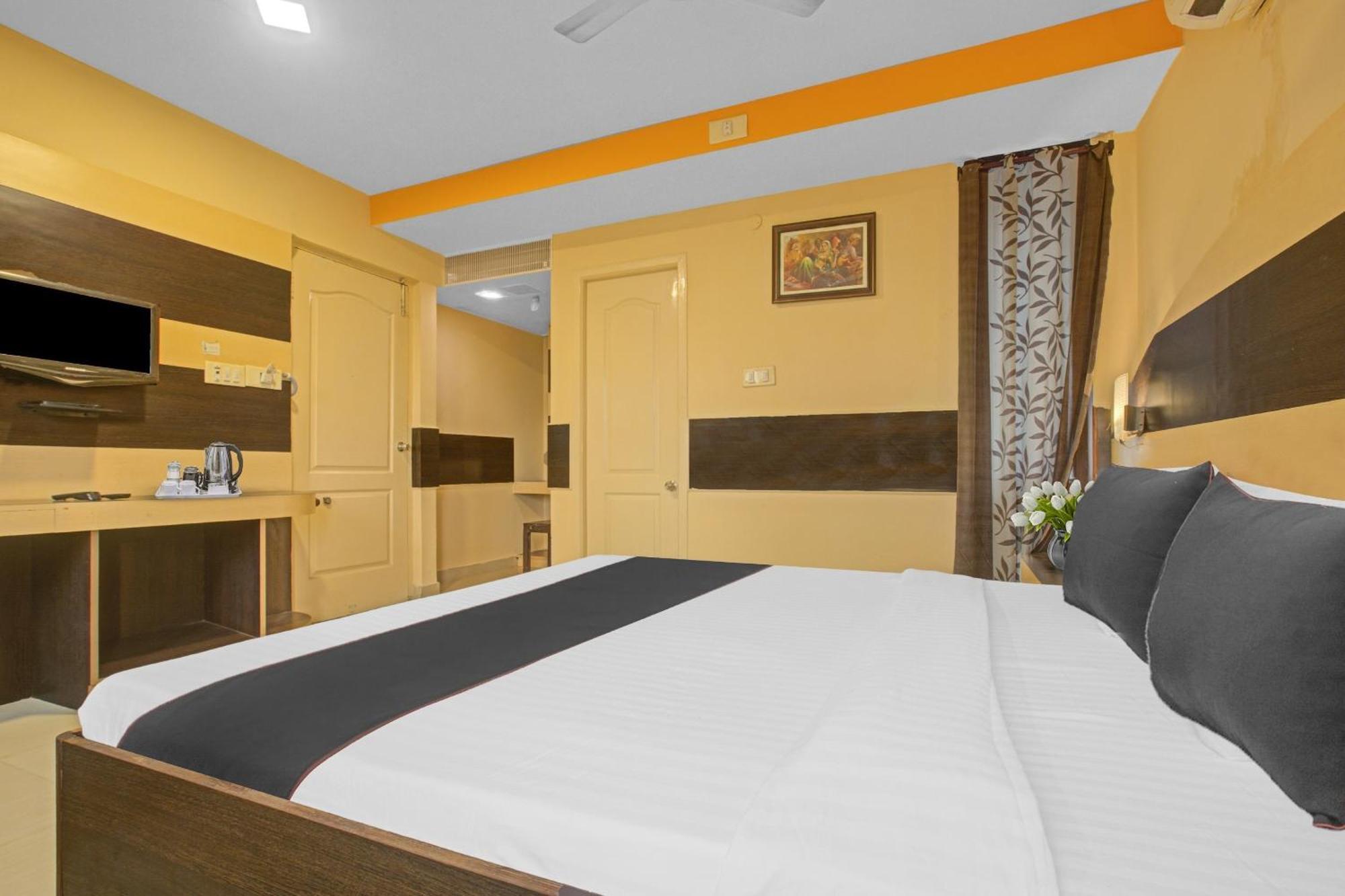 Collection O Mgr Inn Pondicherry Bagian luar foto